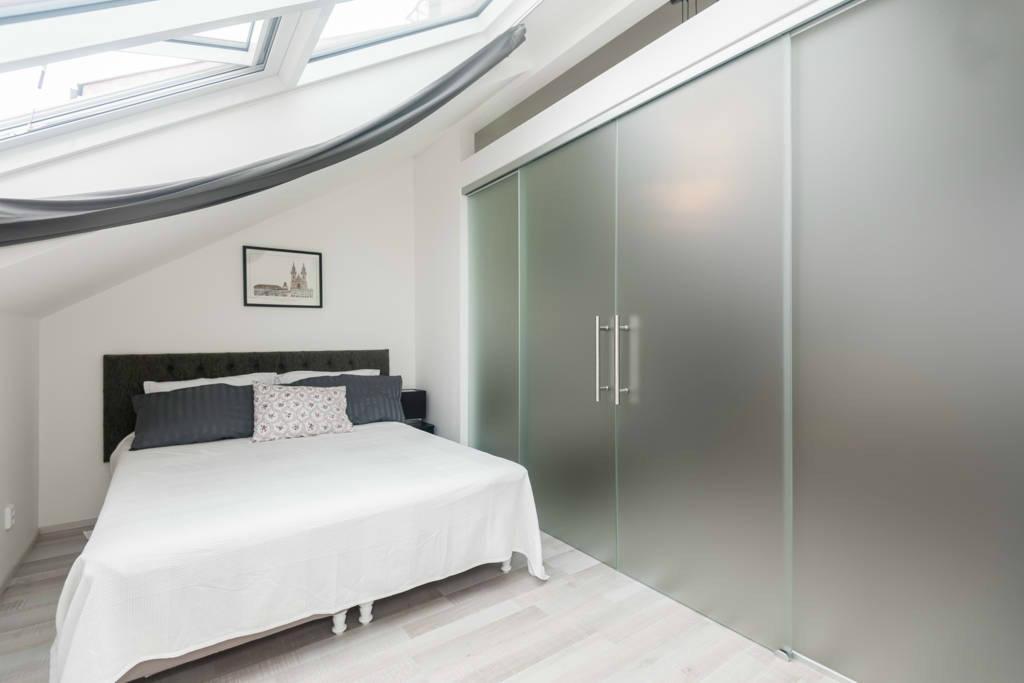 Апартаменти Kent Ridge Loft, Sokolska Прага Екстер'єр фото